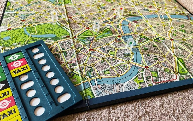 scotland yard board game